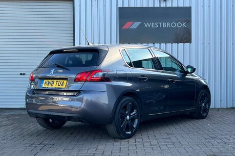 Peugeot 308 1.2 PureTech GPF Allure Euro 6 (s/s) 5dr 8