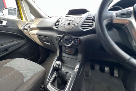 Ford Ecosport 1.0T EcoBoost Zetec 2WD Euro 6 (s/s) 5dr 32