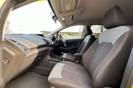 Ford Ecosport 1.0T EcoBoost Zetec 2WD Euro 6 (s/s) 5dr 28