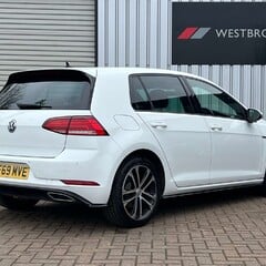 Volkswagen Golf 2.0 TDI R-Line DSG Euro 6 (s/s) 5dr 2