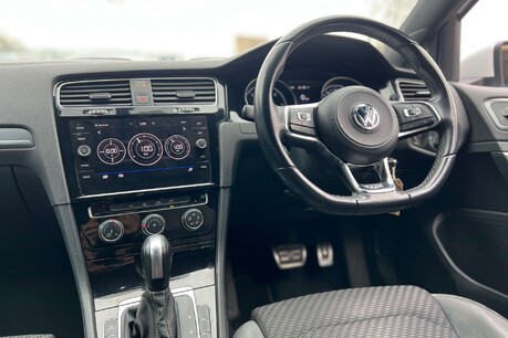 Volkswagen Golf 2.0 TDI R-Line DSG Euro 6 (s/s) 5dr 17