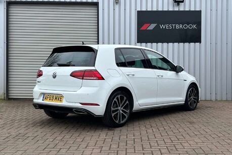 Volkswagen Golf 2.0 TDI R-Line DSG Euro 6 (s/s) 5dr 10