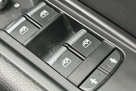 Audi A4 3.0 TDI V6 S line S Tronic quattro Euro 6 (s/s) 4dr 61