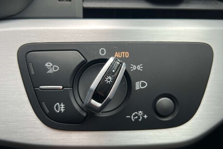 Audi A4 3.0 TDI V6 S line S Tronic quattro Euro 6 (s/s) 4dr 57