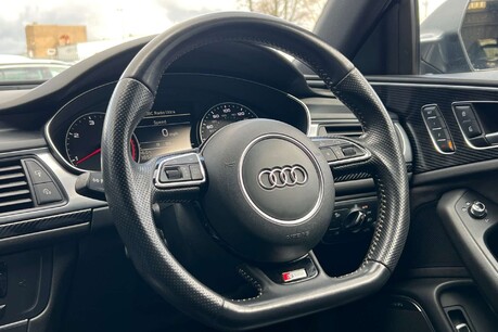 Audi A6 2.0 TDI ultra Black Edition Euro 6 (s/s) 5dr 16