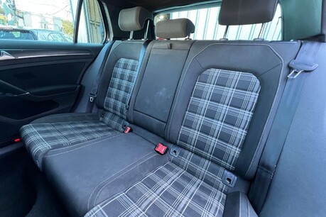 Volkswagen Golf 2.0 TDI GTD Euro 6 (s/s) 5dr 26
