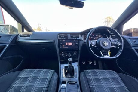 Volkswagen Golf 2.0 TDI GTD Euro 6 (s/s) 5dr 13