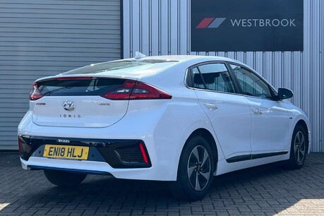 Hyundai IONIQ 1.6 h-GDi Premium DCT Euro 6 (s/s) 5dr 2