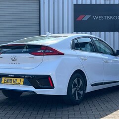 Hyundai IONIQ 1.6 h-GDi Premium DCT Euro 6 (s/s) 5dr 2