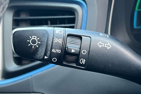 Hyundai IONIQ 1.6 h-GDi Premium DCT Euro 6 (s/s) 5dr 50