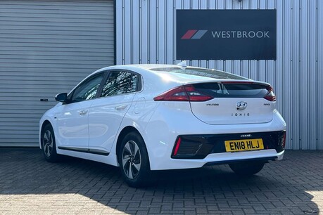 Hyundai IONIQ 1.6 h-GDi Premium DCT Euro 6 (s/s) 5dr 10