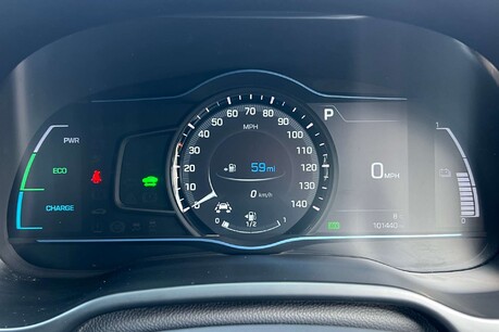 Hyundai IONIQ 1.6 h-GDi Premium DCT Euro 6 (s/s) 5dr 55