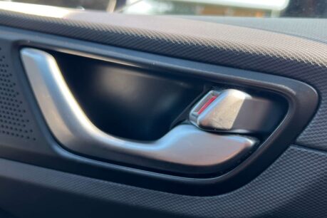 Hyundai IONIQ 1.6 h-GDi Premium DCT Euro 6 (s/s) 5dr 58