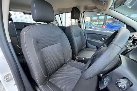 Dacia Sandero 0.9 TCe Comfort Euro 6 (s/s) 5dr 19