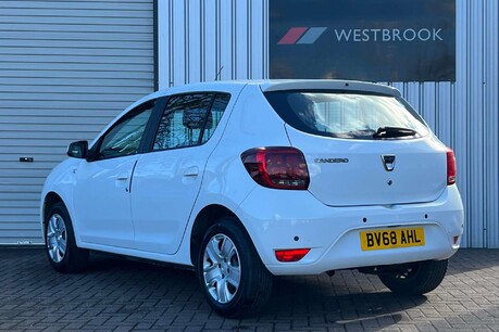 Dacia Sandero 0.9 TCe Comfort Euro 6 (s/s) 5dr 4