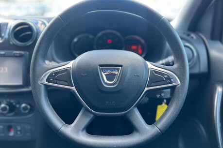 Dacia Sandero 0.9 TCe Comfort Euro 6 (s/s) 5dr 43