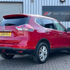 Nissan X-Trail 1.6 DIG-T Acenta Euro 6 (s/s) 5dr 2