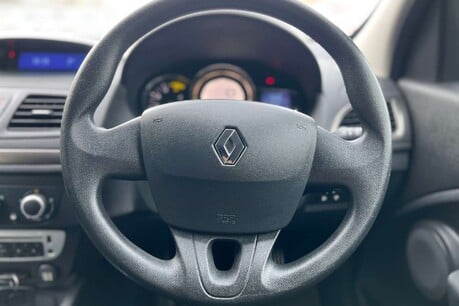 Renault Megane 1.5 dCi Knight Edition Euro 5 (s/s) 5dr 38
