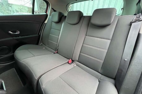 Renault Megane 1.5 dCi Knight Edition Euro 5 (s/s) 5dr 24