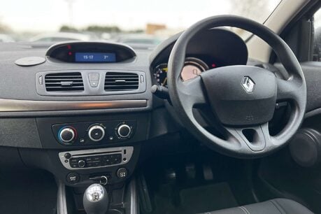 Renault Megane 1.5 dCi Knight Edition Euro 5 (s/s) 5dr 14