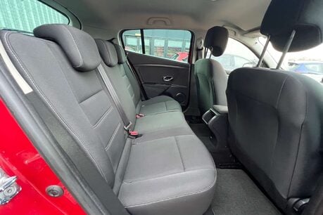 Renault Megane 1.5 dCi Knight Edition Euro 5 (s/s) 5dr 22