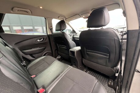 Renault Kadjar 1.3 TCe Dynamique S Nav Euro 6 (s/s) 5dr 21