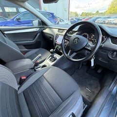 Skoda Octavia 1.6 TDI SE Technology Euro 6 (s/s) 5dr 6