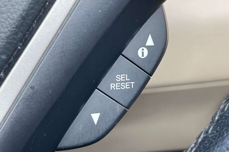 Honda CR-V 2.2 i-DTEC EX 4WD Euro 5 (s/s) 5dr 39