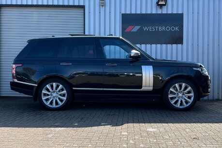 Land Rover Range Rover 4.4 SD V8 Autobiography Auto 4WD Euro 5 5dr 10