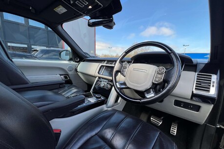 Land Rover Range Rover 4.4 SD V8 Autobiography Auto 4WD Euro 5 5dr 28