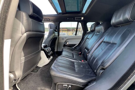 Land Rover Range Rover 4.4 SD V8 Autobiography Auto 4WD Euro 5 5dr 42