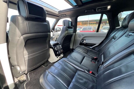 Land Rover Range Rover 4.4 SD V8 Autobiography Auto 4WD Euro 5 5dr 44