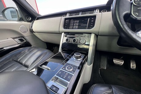 Land Rover Range Rover 4.4 SD V8 Autobiography Auto 4WD Euro 5 5dr 51