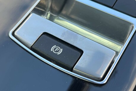 Land Rover Range Rover 4.4 SD V8 Autobiography Auto 4WD Euro 5 5dr 53