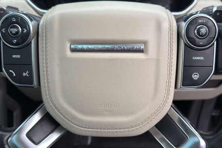 Land Rover Range Rover 3.0 TD V6 Vogue Auto 4WD Euro 6 (s/s) 5dr 17