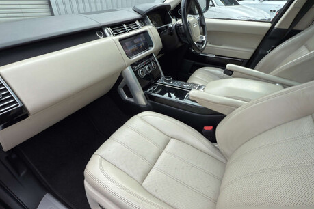 Land Rover Range Rover 3.0 TD V6 Vogue Auto 4WD Euro 6 (s/s) 5dr 27