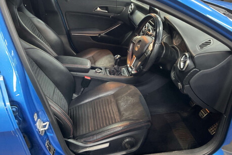 Mercedes-Benz A Class 1.8 A200 CDI BlueEfficiency AMG Sport Euro 5 (s/s) 5dr 11