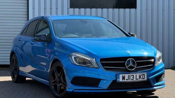 Mercedes-Benz A Class 1.8 A200 CDI BlueEfficiency AMG Sport Euro 5 (s/s) 5dr Service History