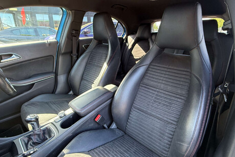 Mercedes-Benz A Class 1.8 A200 CDI BlueEfficiency AMG Sport Euro 5 (s/s) 5dr 10