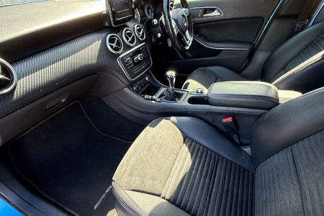 Mercedes-Benz A Class 1.8 A200 CDI BlueEfficiency AMG Sport Euro 5 (s/s) 5dr 11