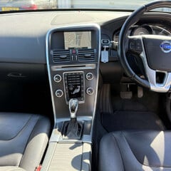 Volvo XC60 2.0 D4 SE Lux Nav Geartronic Euro 6 (s/s) 5dr 7