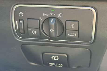 Volvo XC60 2.0 D4 SE Lux Nav Geartronic Euro 6 (s/s) 5dr 21