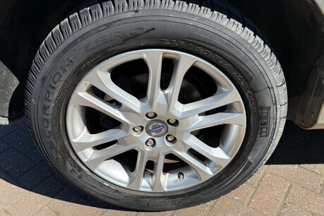 Volvo XC60 2.0 D4 SE Lux Nav Geartronic Euro 6 (s/s) 5dr 37