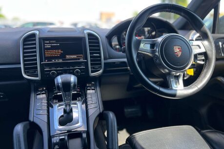Porsche Cayenne 3.0 TD V6 Tiptronic 4WD Euro 5 (s/s) 5dr 15