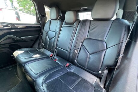 Porsche Cayenne 3.0 TD V6 Tiptronic 4WD Euro 5 (s/s) 5dr 23