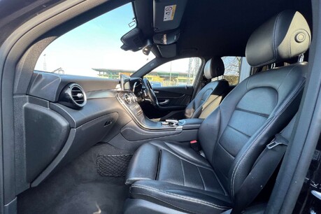 Mercedes-Benz GLC 2.1 GLC220d AMG Line G-Tronic 4MATIC Euro 6 (s/s) 5dr 32
