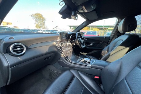 Mercedes-Benz GLC 2.1 GLC220d AMG Line G-Tronic 4MATIC Euro 6 (s/s) 5dr 33