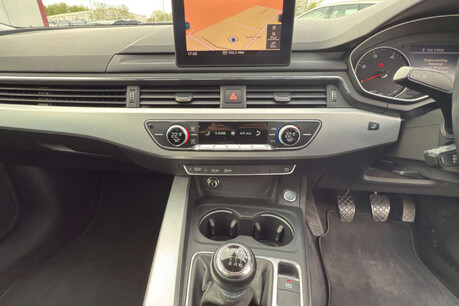 Audi A4 2.0 TDI ultra SE Euro 6 (s/s) 4dr 9