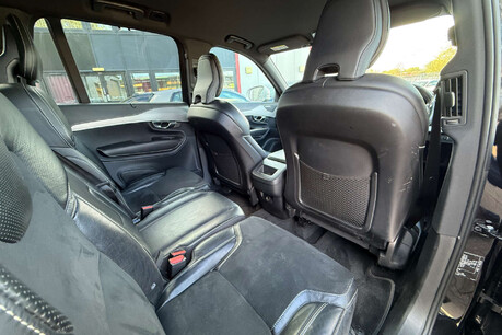 Volvo XC90 2.0 D5 PowerPulse R-Design Auto 4WD Euro 6 (s/s) 5dr 17