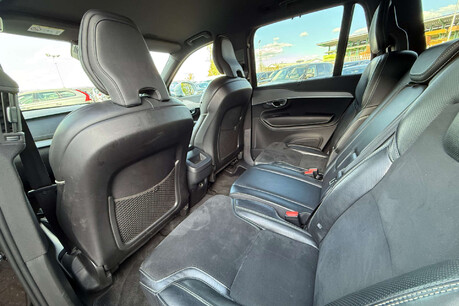 Volvo XC90 2.0 D5 PowerPulse R-Design Auto 4WD Euro 6 (s/s) 5dr 21